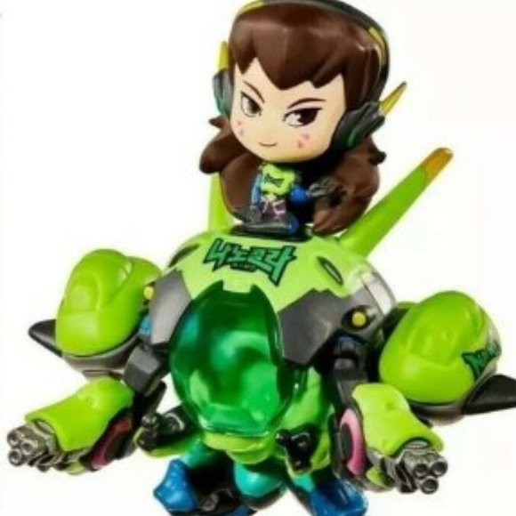 NEW 2019 BlizzCon Exclusive Overwatch D.Va with Meka 6'' Figure - Picture 1 of 9